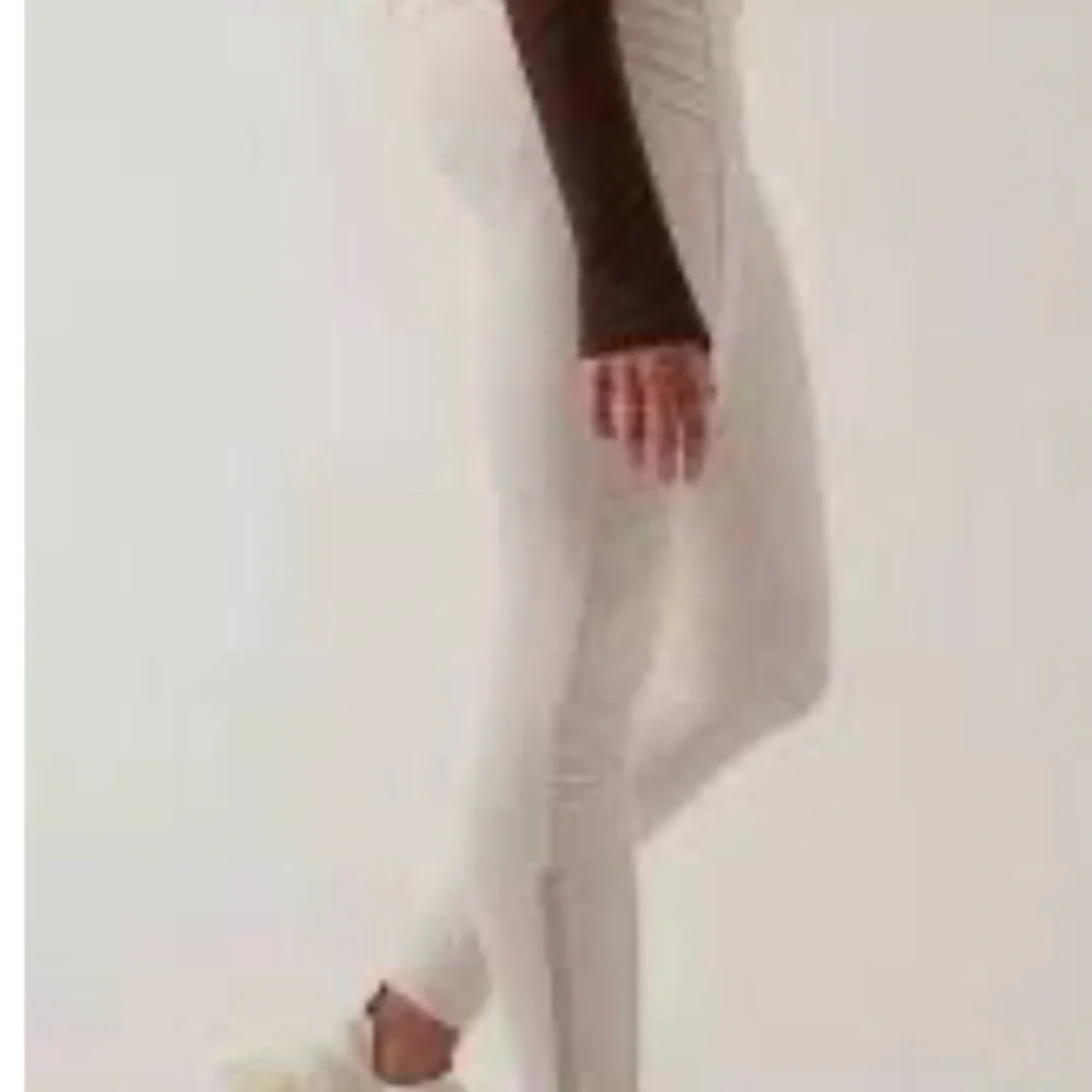 Athleta Delancey Moto Tight Legging Womens Lrg Tall Cream Braiden Textured Pants